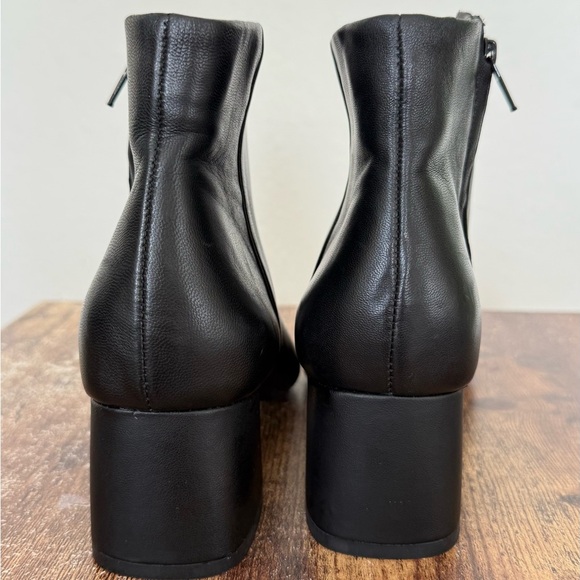 Alex Marie Black Ankle Boots – Sleek
Original Price: 120 → Now Only39! - Picture 3 of 9